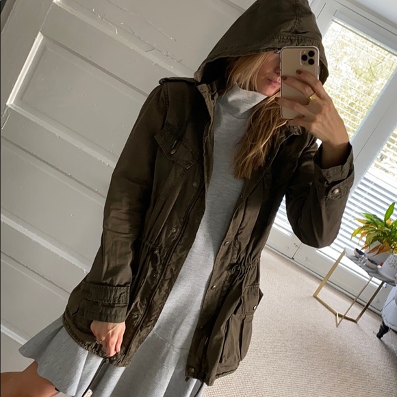 Talula by Aritzia Hooded Utility Jacket - Picture 2 of 5